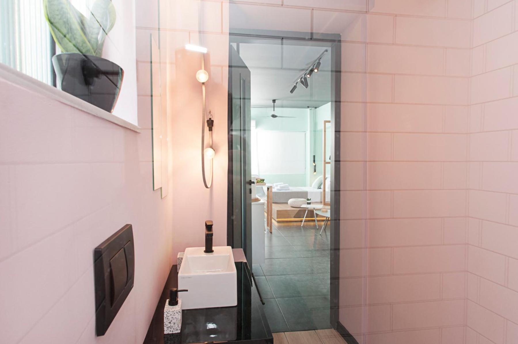 شقة Absolute Comfy Gateway At Centre And Close To Sea كالاماتا المظهر الخارجي الصورة